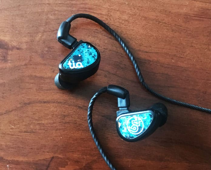 64 Audio Tia Fourte Noir Comparison Review