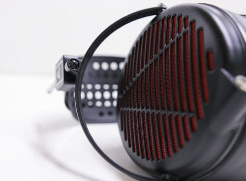 Audeze LCD-GX review magnesium headband yolks