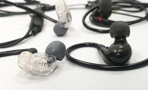 Best IEMs Shure SE215 vs FiiO FH1 Comparison review