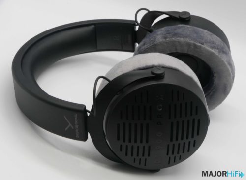 Beyerdynamic DT 900 Pro X Review 3