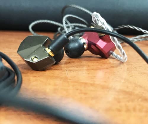 Campfire Audio IO vs Final Audio B2 - Comparison review of best Iems