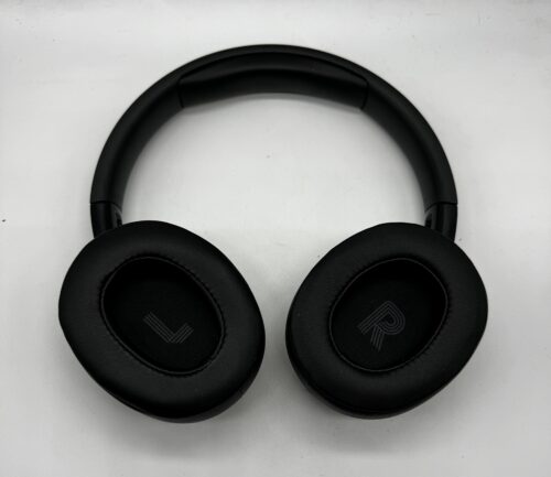 JBL Tune 770NC with ear cups facing out