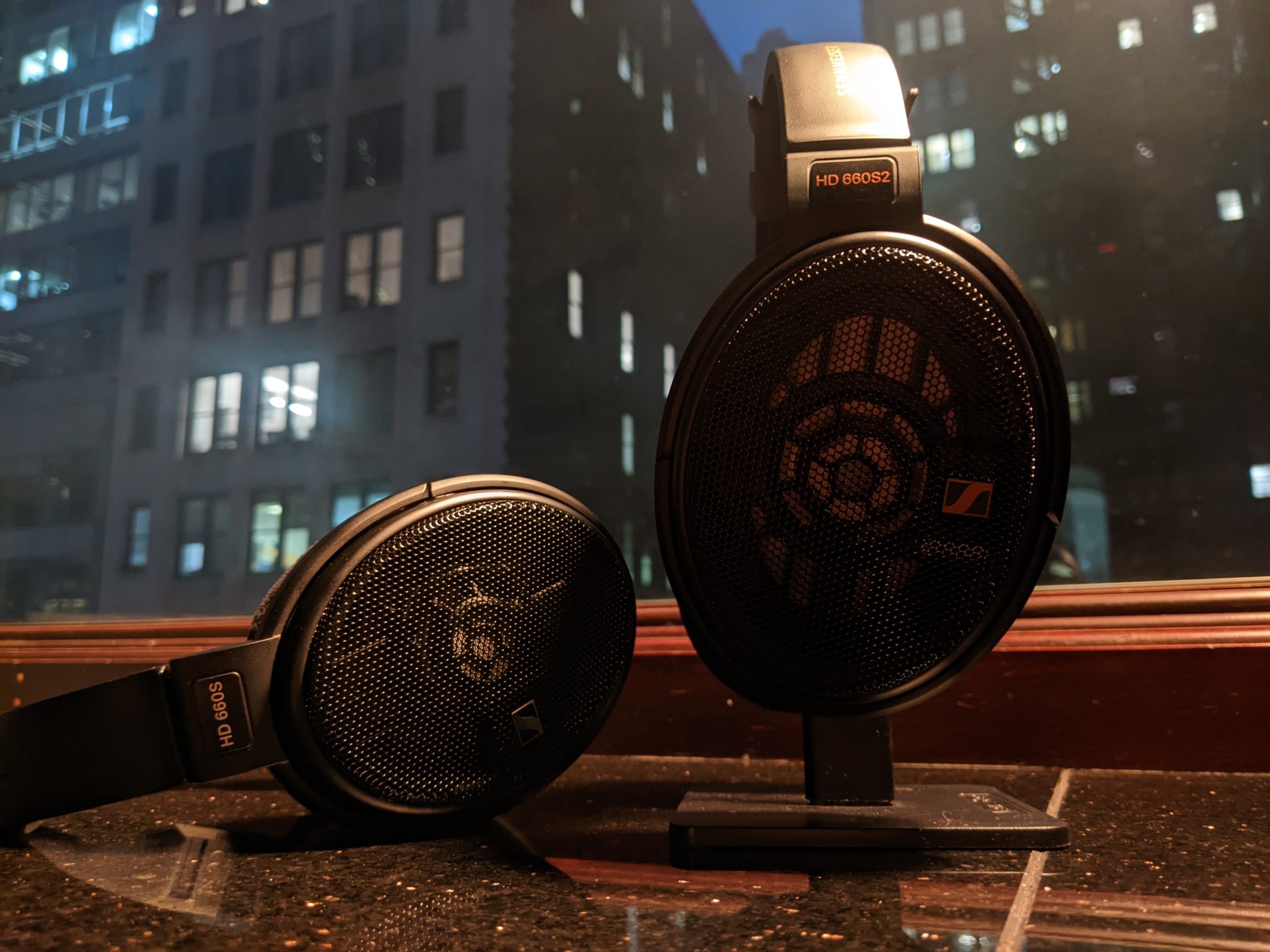 Sennheiser, HD 660, comparison review, headphones, dynamic