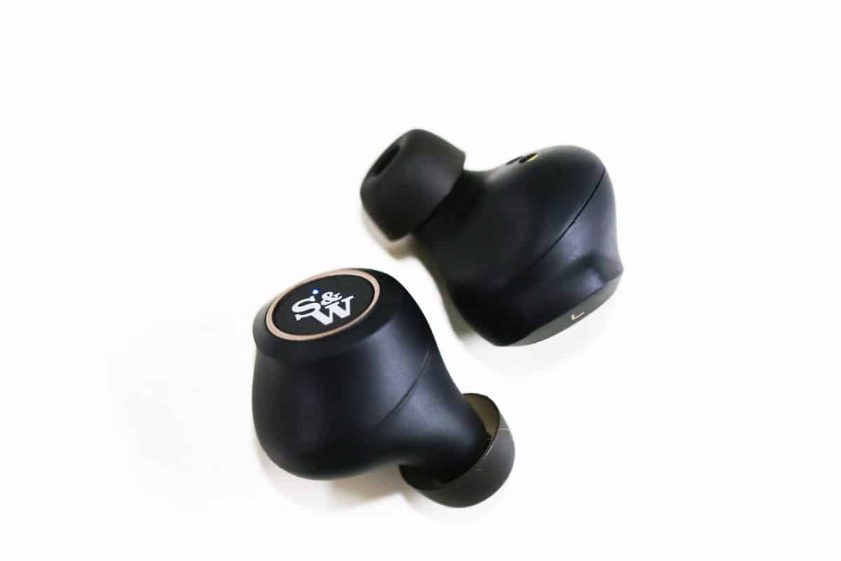 Strauss & Wagner SW-TW401 Review earpieces